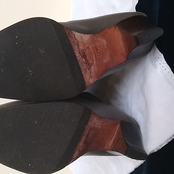 Elda Boutique Gray Boots Size 37 1/2 - Picture 11 of 17